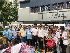 2019-08-15 大埔警署門外集會(huì)，齊口齊聲撐警隊(duì)、愛(ài)護(hù)香港、愛(ài)護(hù)家園，為警察送上最美好的祝福與慰問(wèn)